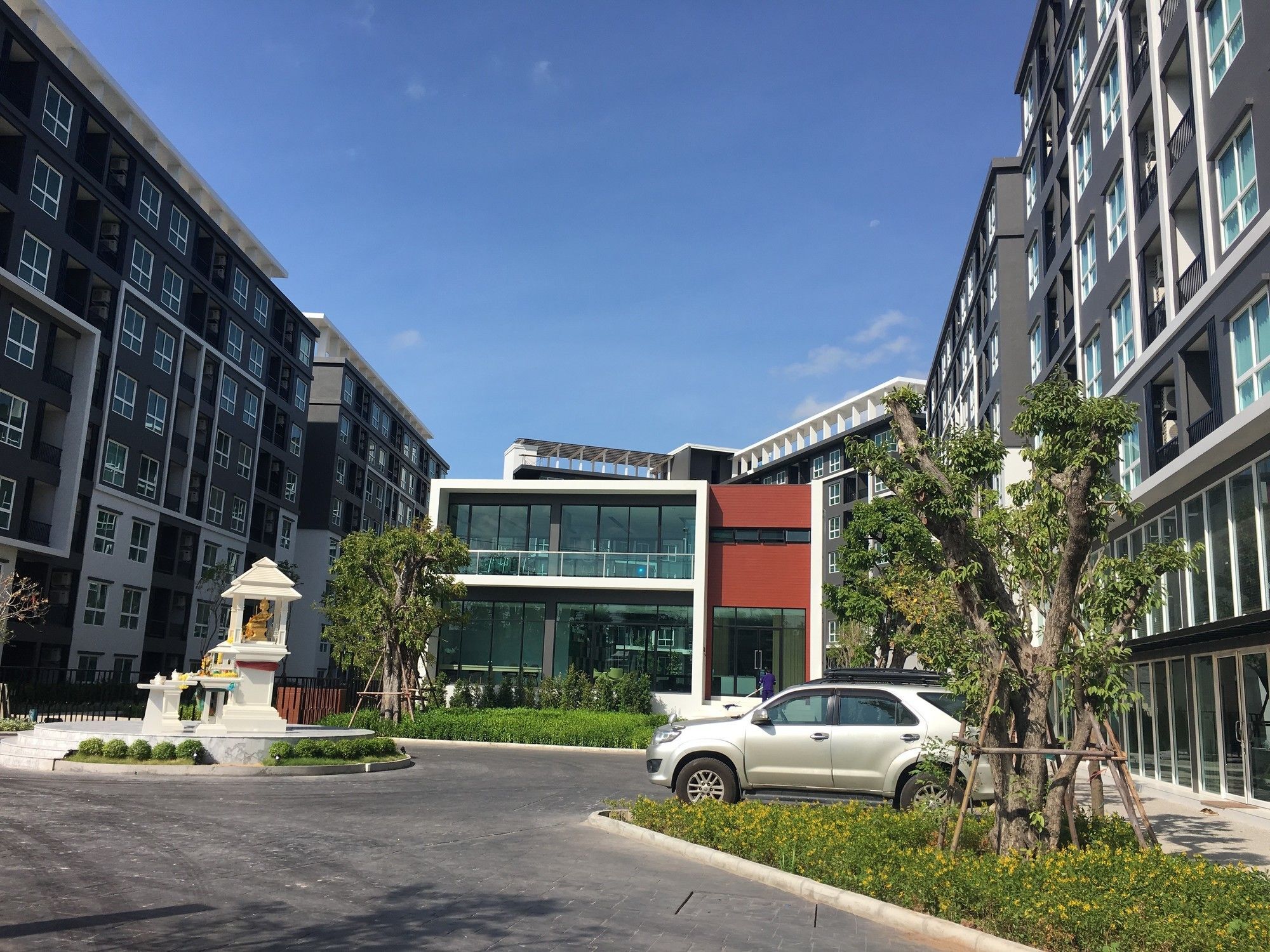 The Change Suites Korat Накхонратчасима Экстерьер фото